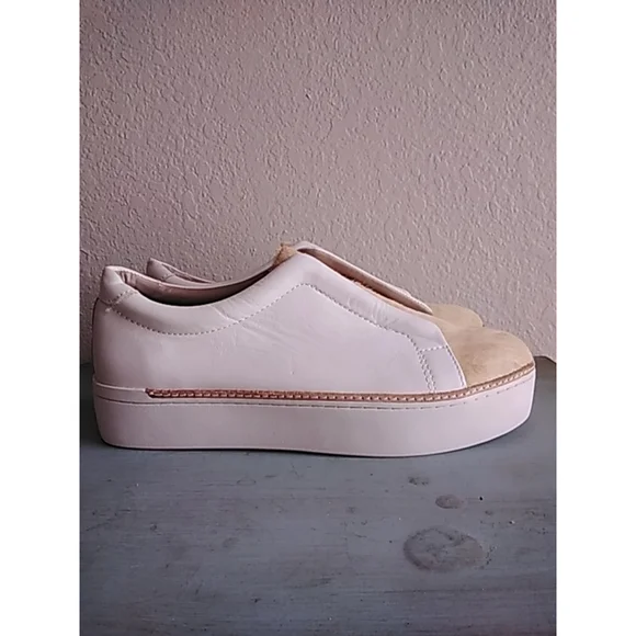 💕EUC💕 Free People x M4D3 Slip-Ons Sneakers White Calf Hair Sz.9.5 - Picture 2 of 11